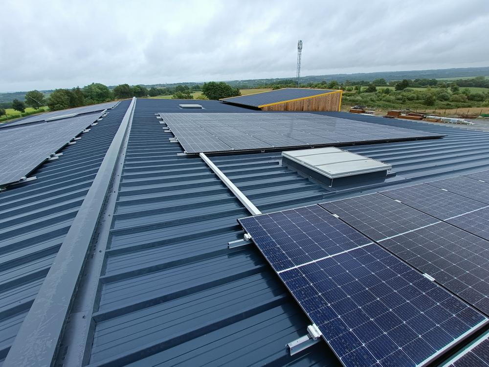 102 kw batiment tertiaire en auto consommation